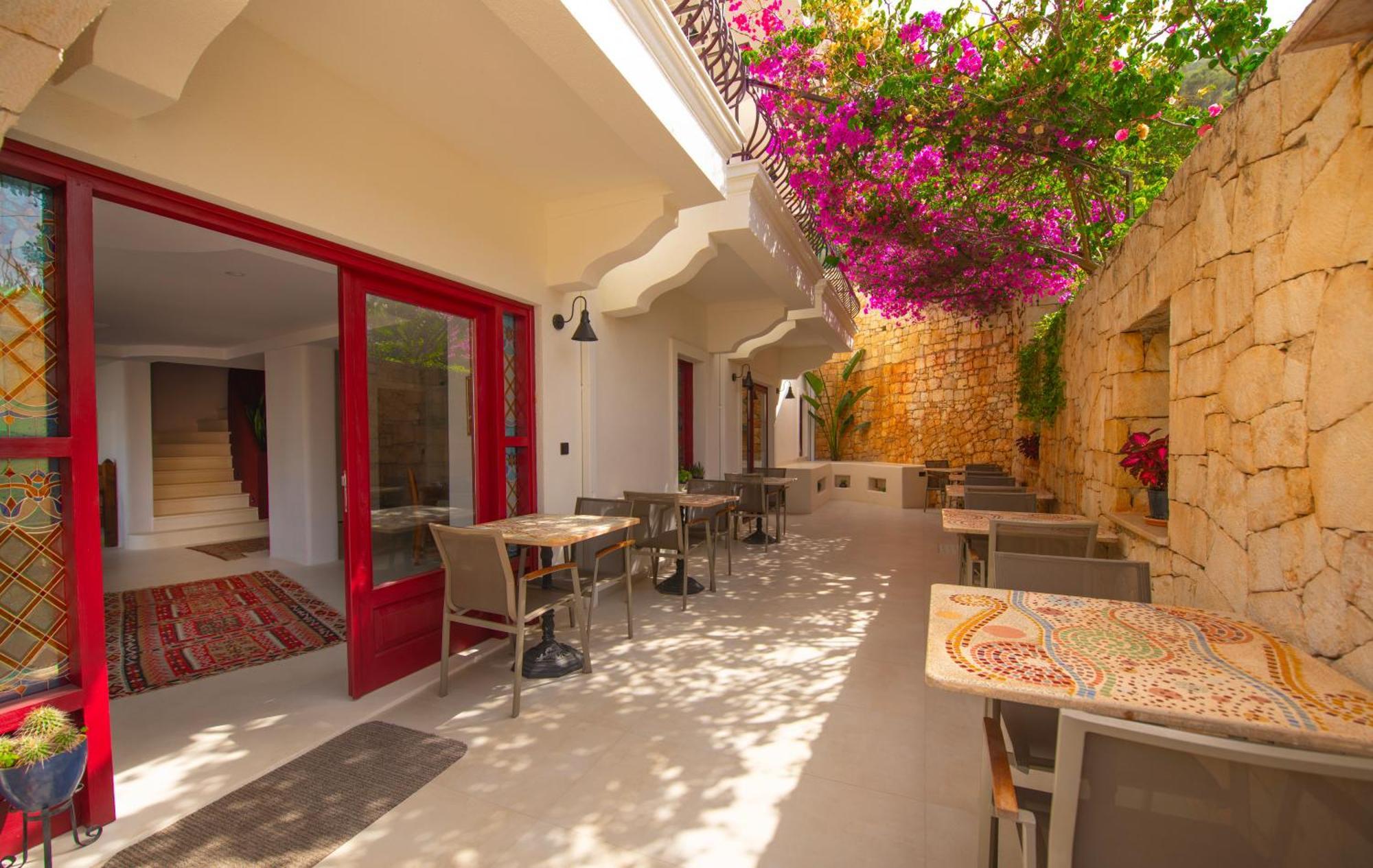 Hotel Begonvil Kaş Exteriör bild