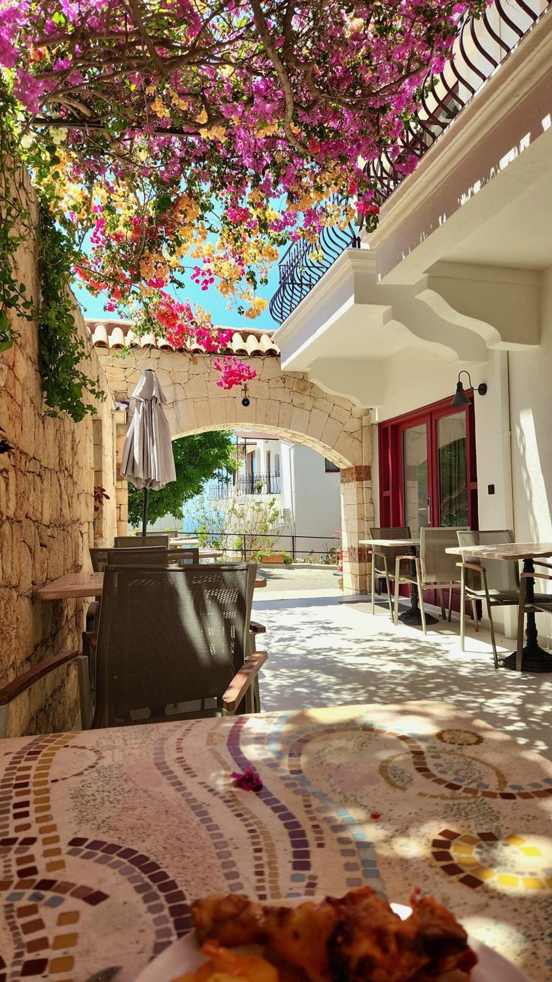Hotel Begonvil Kaş Exteriör bild