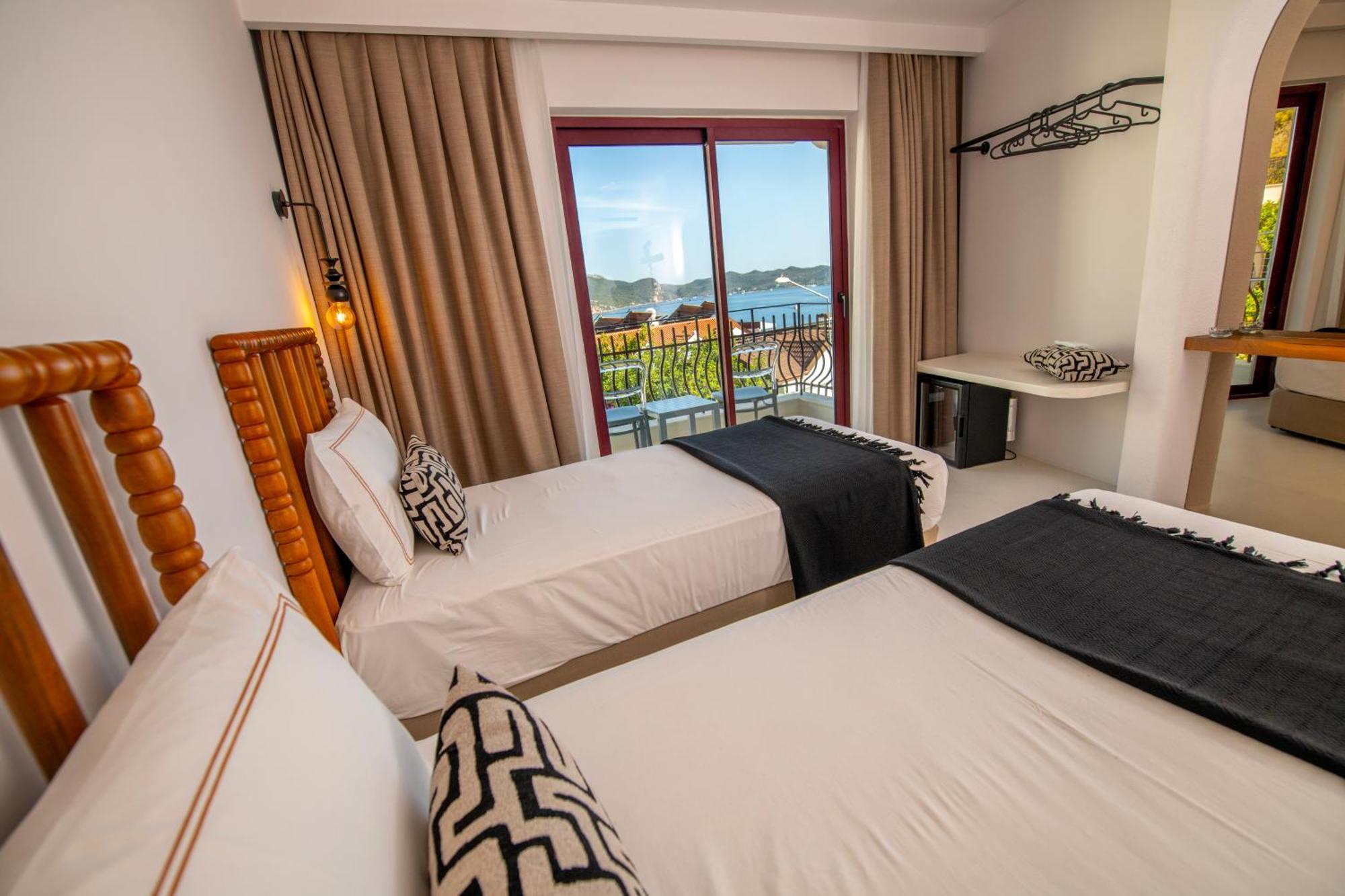 Hotel Begonvil Kaş Exteriör bild